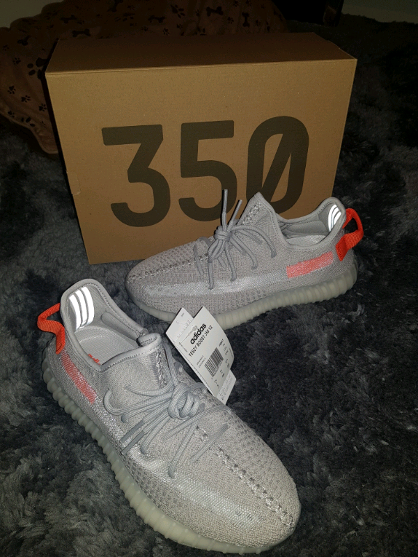 Details zu Yeezy Boost 350 v2 Tail Light EU 44 eBay